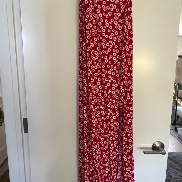 Brand new with tags, spaghetti strap red dress - Picture 6 of 9